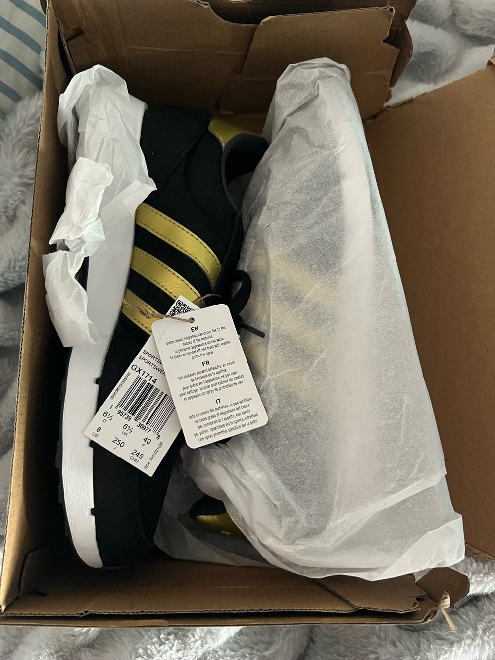 Women’s size 8 Adidas Run 60’s 2.0 black/gold